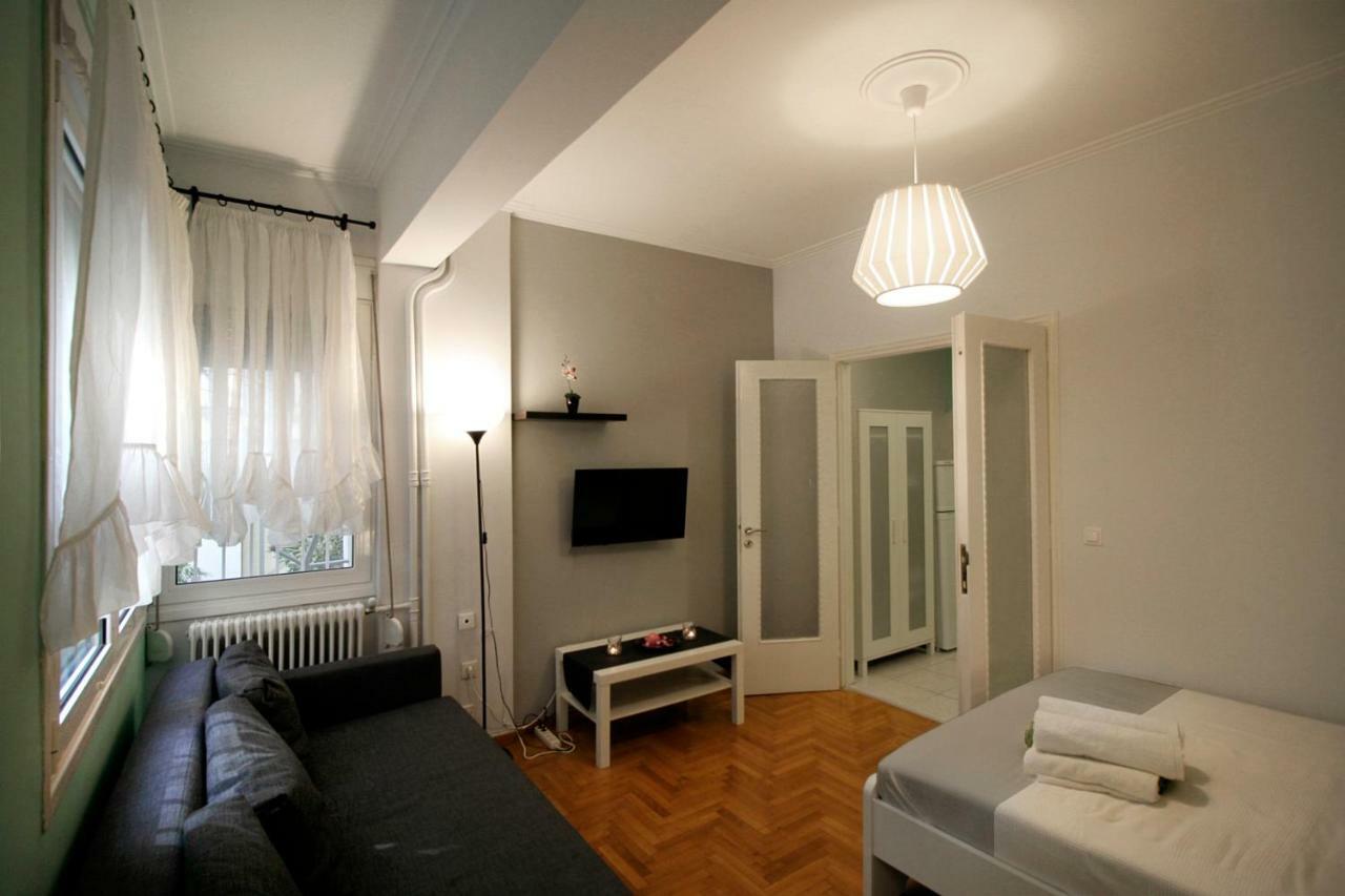Luxury Flat In Kolonaki, 3' Metro Apartment Athens Exterior photo
